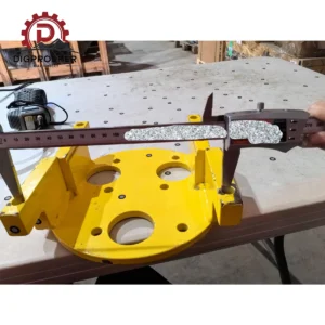 OEM 3128323484 Alloy Steel Bracket for M2D & Boomer L2D Boom Feed Beam Support System
